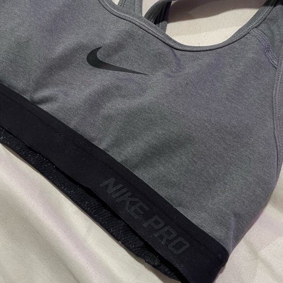 Grey Nike Sportsbra - Picture 2 of 3